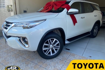 HILUX SW4